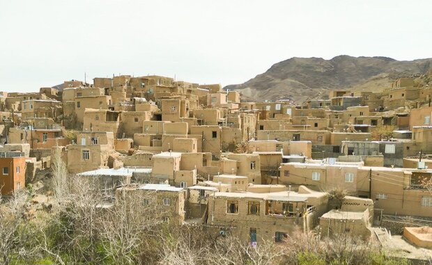 کارگاه آموزش حفاظت از یوزپلنگ آسیایی در روستای قلعه‌بالا