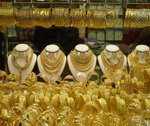 طلا از گرمی 102 هزار تومان کوتاه نیامد