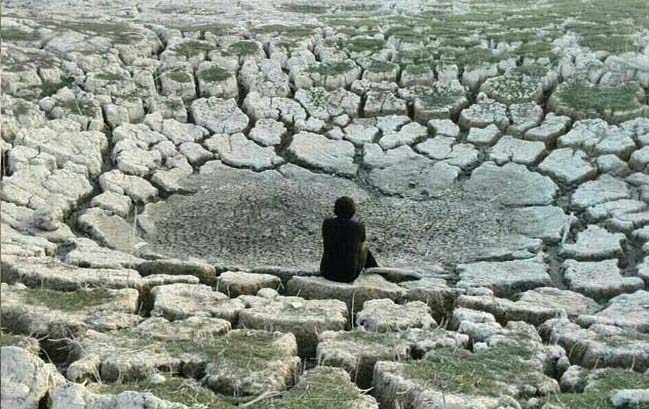 خشکی سراب نیلوفر در کرمانشاه
