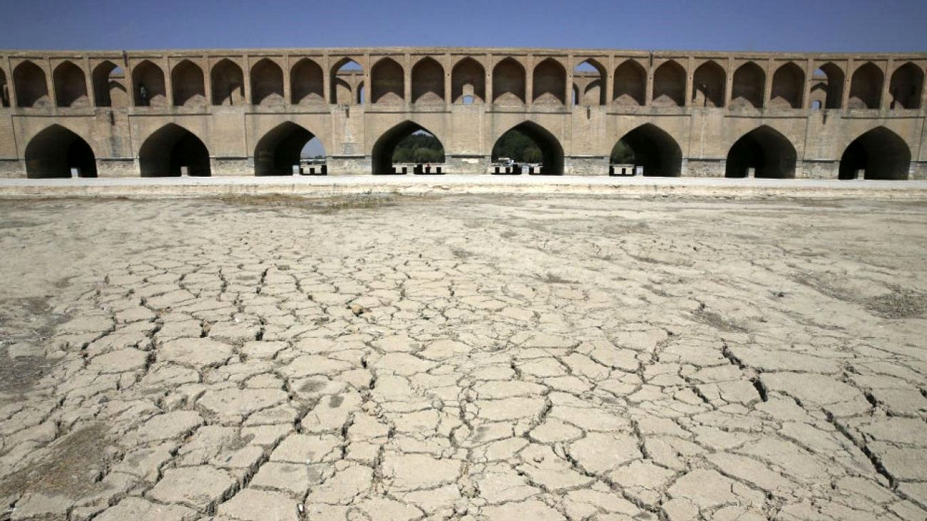 محکومیت کنسرت در زاینده‌رود توسط تشکل‌های محیط زیست اصفهان